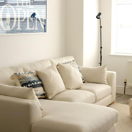 The Padora Apartment Portrush Exteriör bild