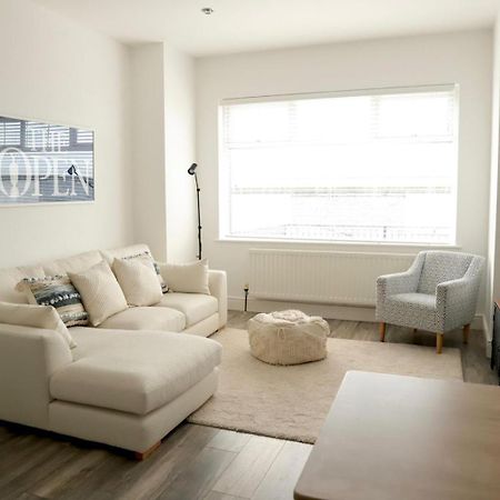 The Padora Apartment Portrush Exteriör bild